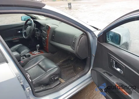 2007 Cadillac Cts Standard z USA, uszkodzony, nr VIN 1G6DP577070158770